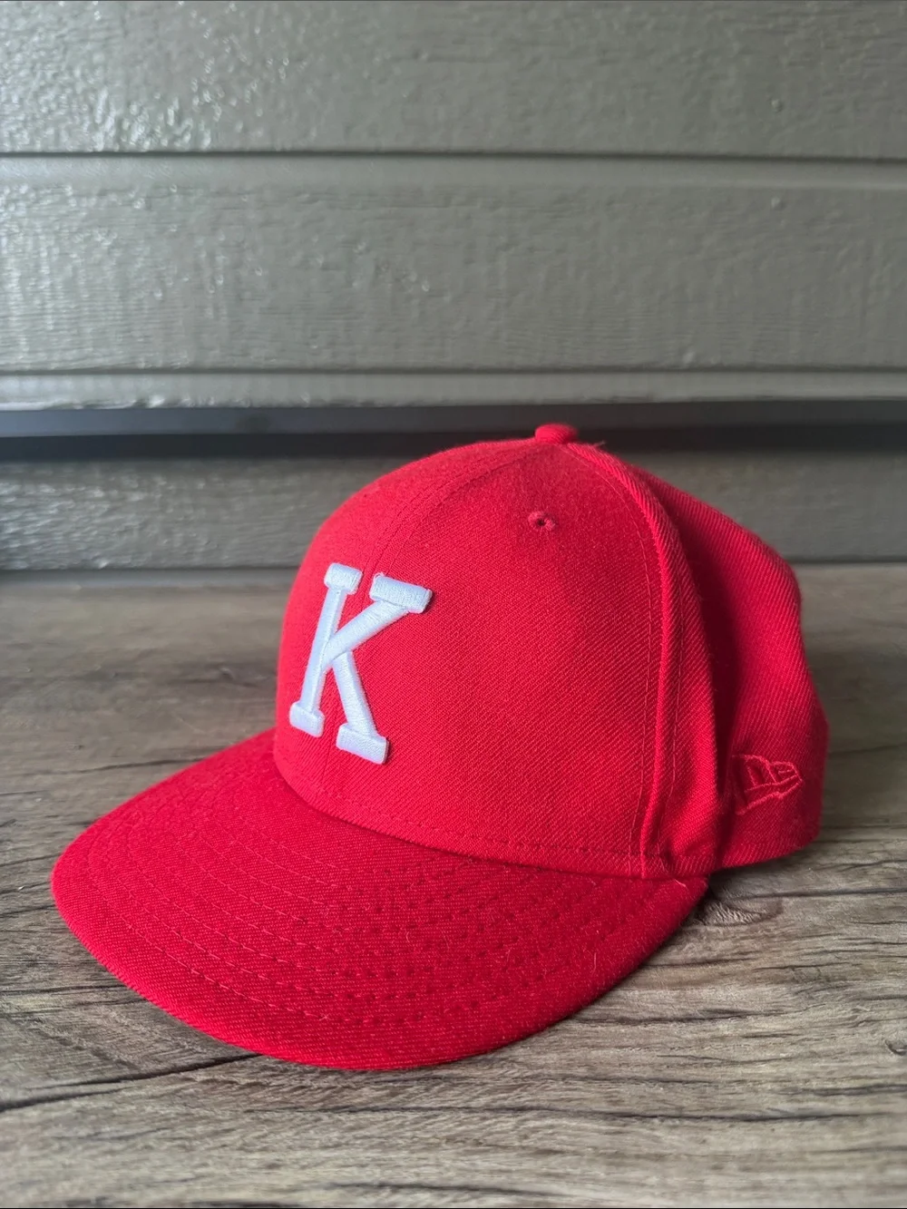 Kith x New Era Men’s Red Hat with White 'K' Logo size 7 5/8